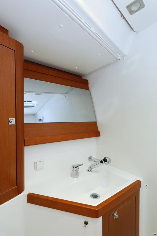 Beneteau OCEANIS 48