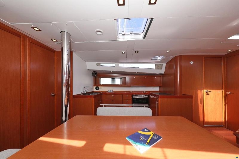 Beneteau OCEANIS 48