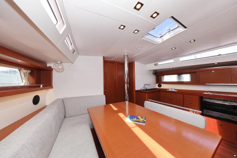 Beneteau OCEANIS 48