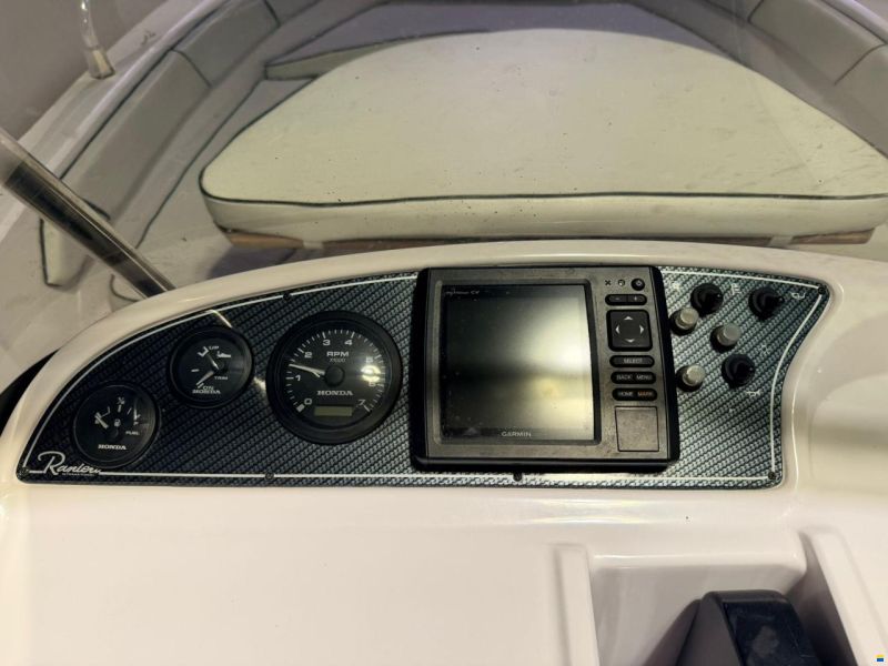 Ranieri Voyager 18S