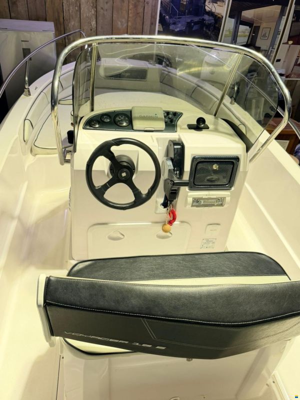 Ranieri Voyager 18S