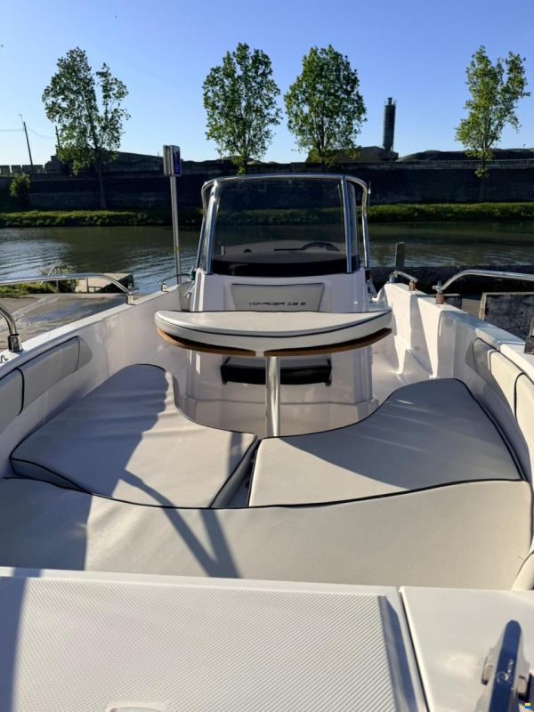 Ranieri Voyager 18S