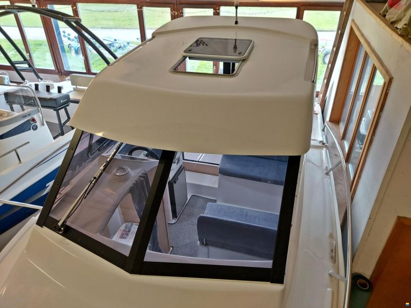 B2 Marine Cap Ferret 722 TC - Mercury 150 EFI