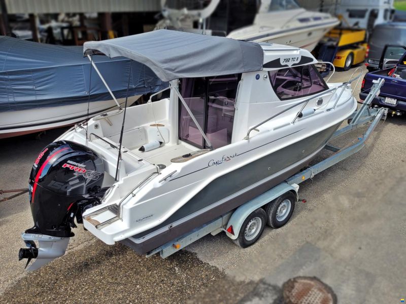 B2 Marine Cap Ferret 722 TC - Mercury 150 EFI