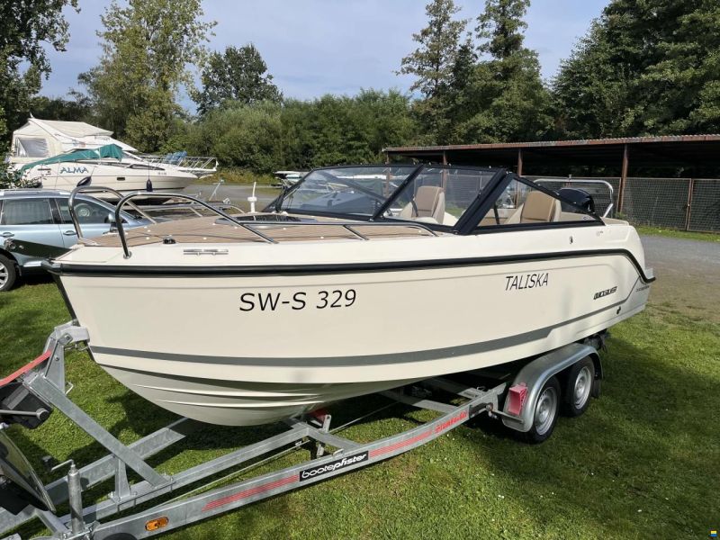 Quicksilver Active Cruiser 605
