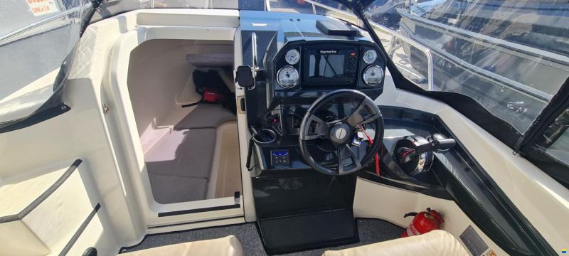 Quicksilver Ambarcatiune Quiksiver 555 Cabin