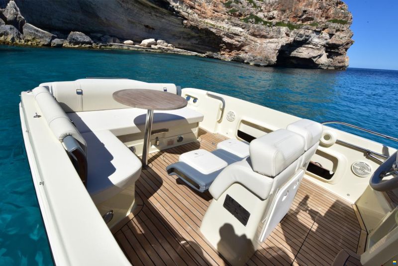 Invictus CX 280
