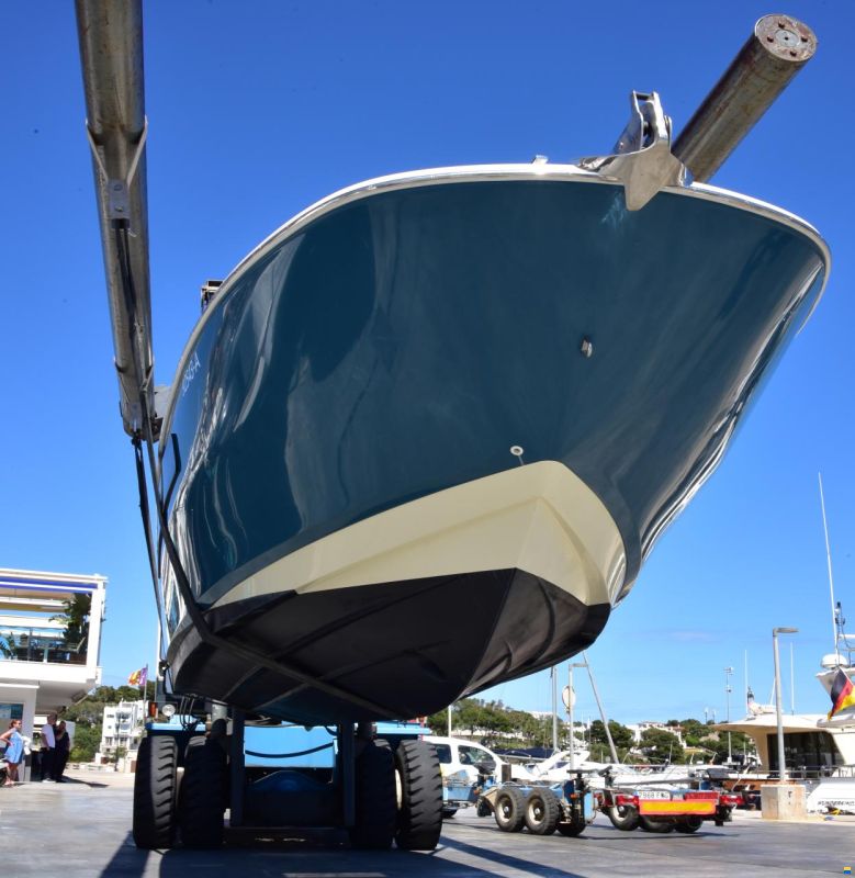 Invictus CX 280