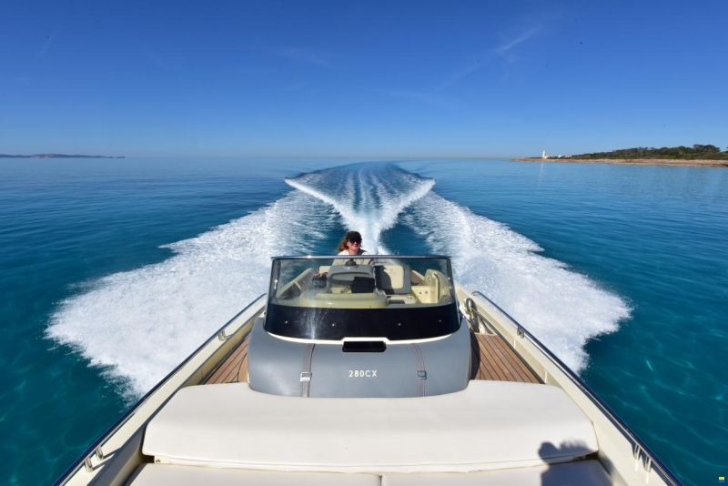 Invictus CX 280