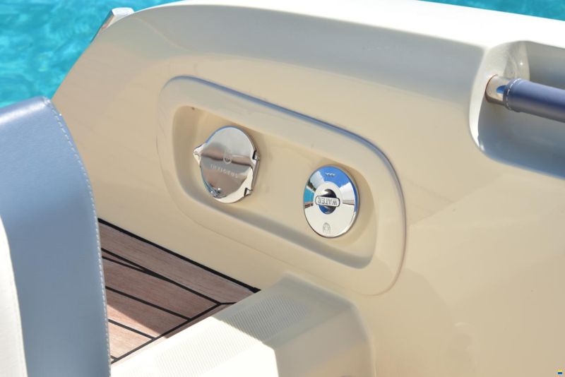Invictus CX 280