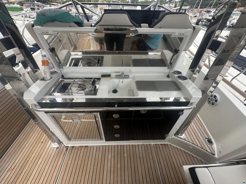 Jeanneau Cap Camarat WA 10.5 S2