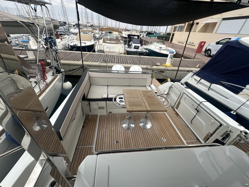 Jeanneau Cap Camarat WA 10.5 S2