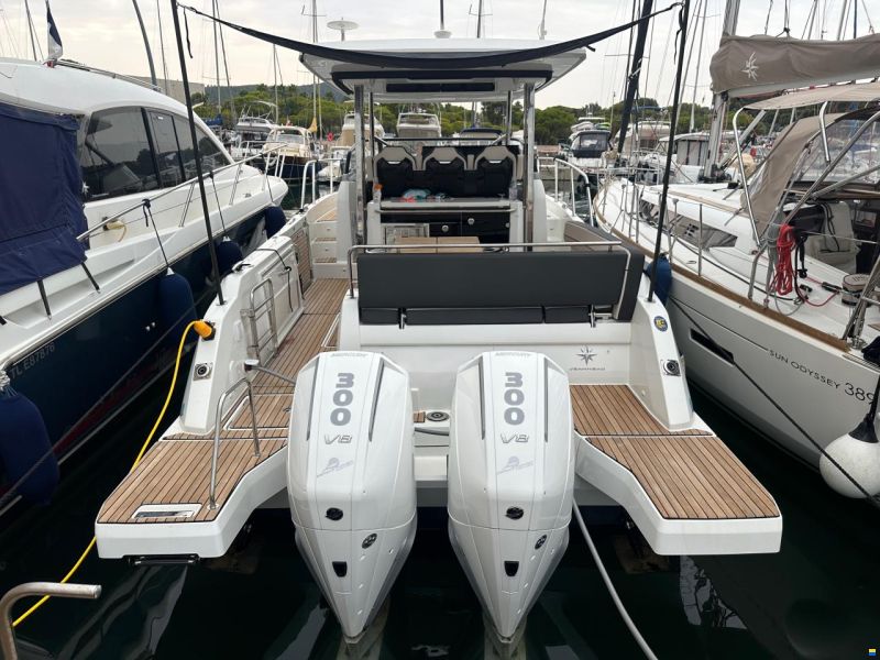 Jeanneau Cap Camarat WA 10.5 S2