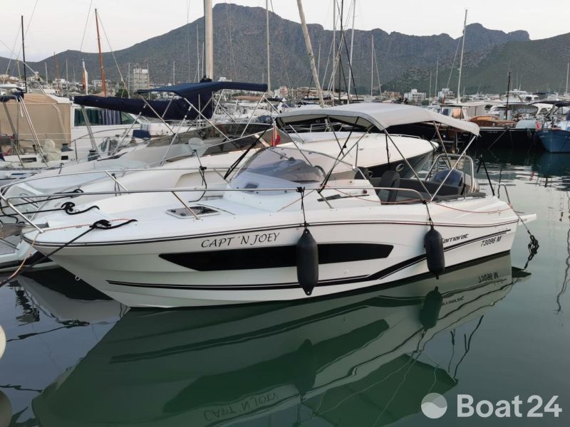 Jeanneau Cap Camara 7.5