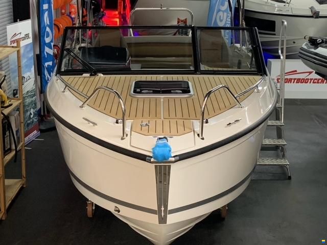 Quicksilver 605 Cruiser + Mercury F115ProXS