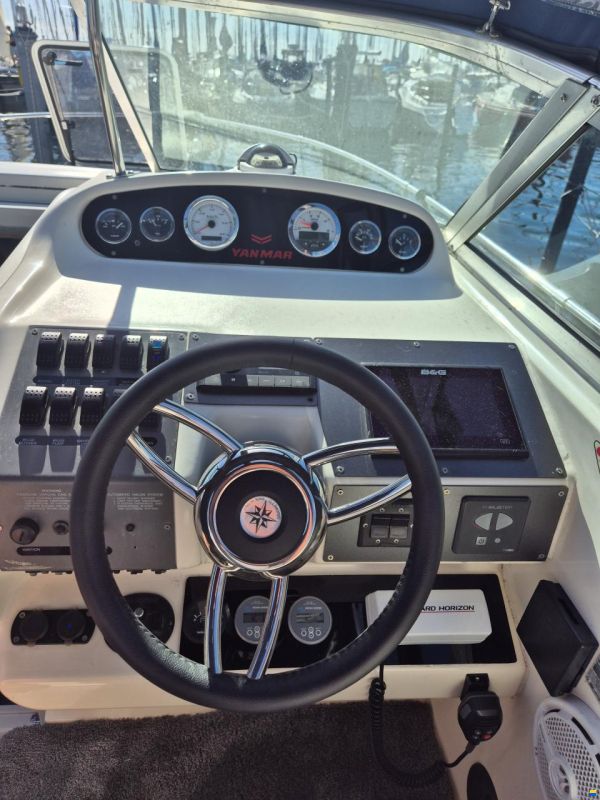 Sea Ray 250 Sundancer DIESEL