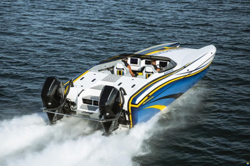 Eliminator Speedster 31XO