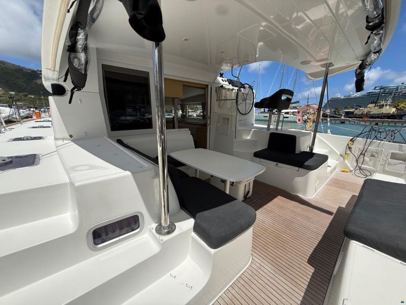 Lagoon 40