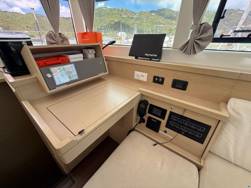 Lagoon 40