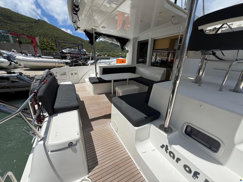 Lagoon 40
