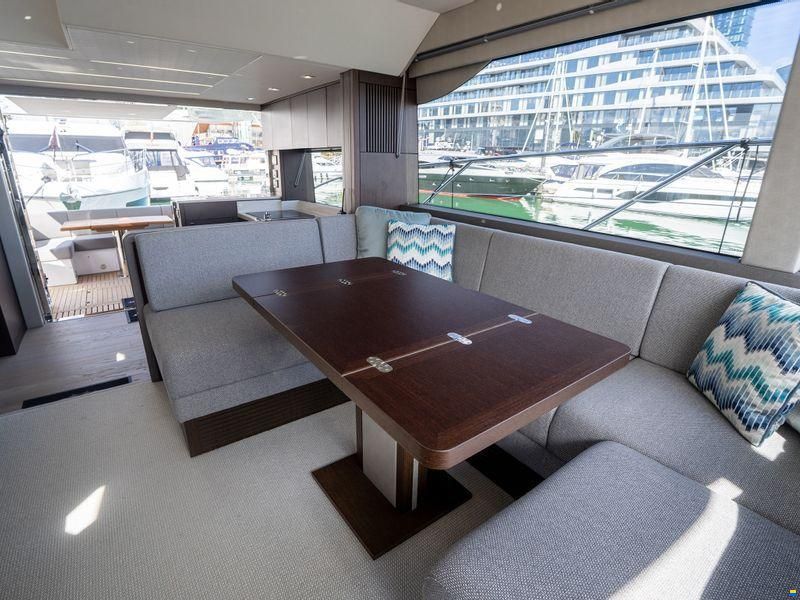 Sunseeker Manhattan 52