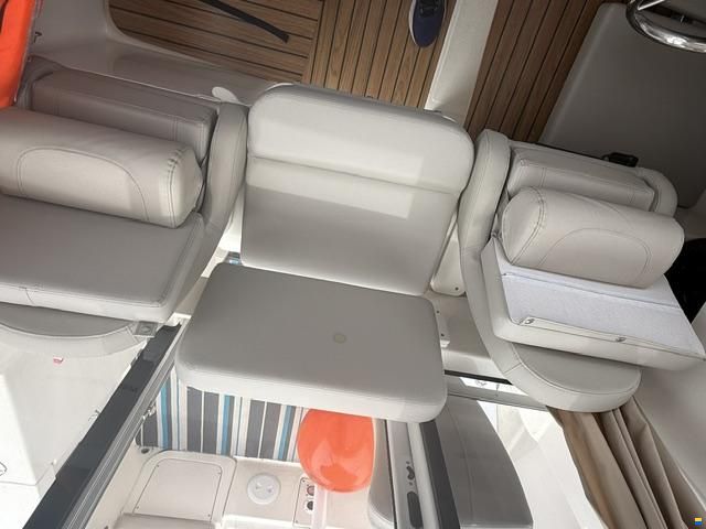 Quicksilver 555 Pilothouse mit 100PS und Trailer