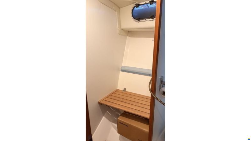 Nimbus 380 COMMANDER