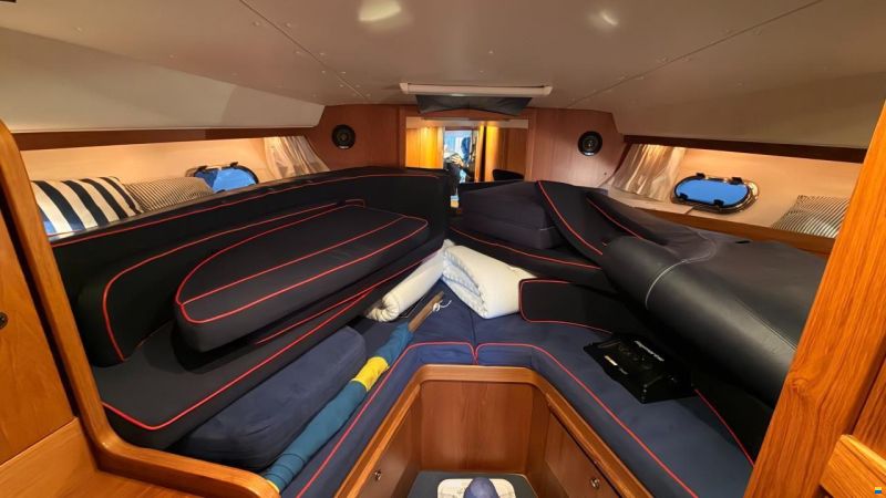 Nimbus 380 COMMANDER