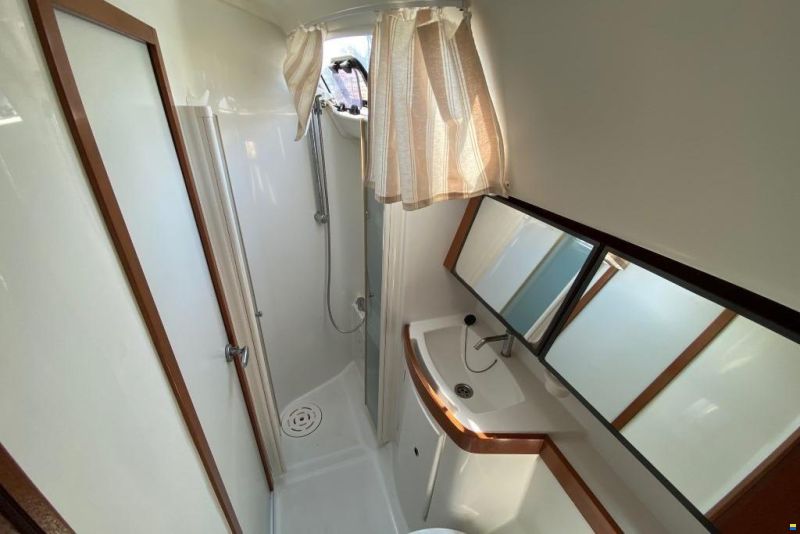 Beneteau Oceanis 40
