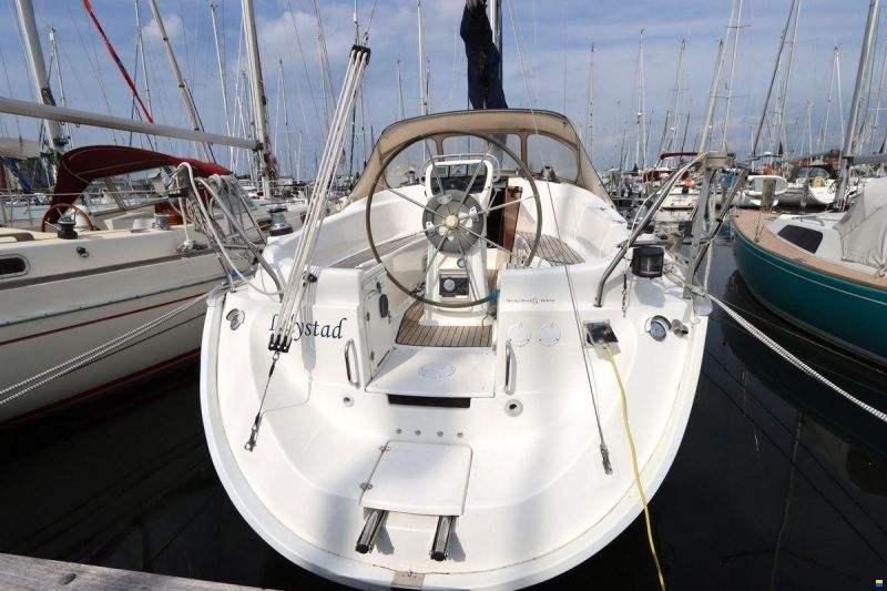 Bavaria 32