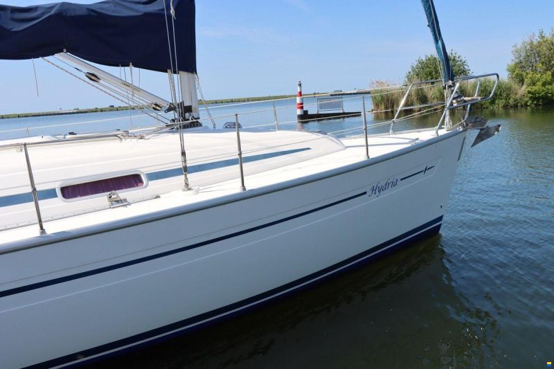 Bavaria 32