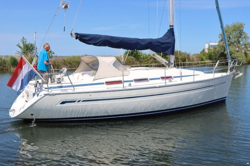 Bavaria 32