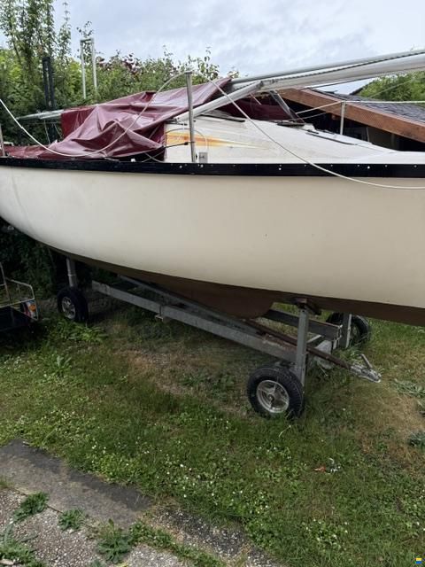 Beneteau First 18