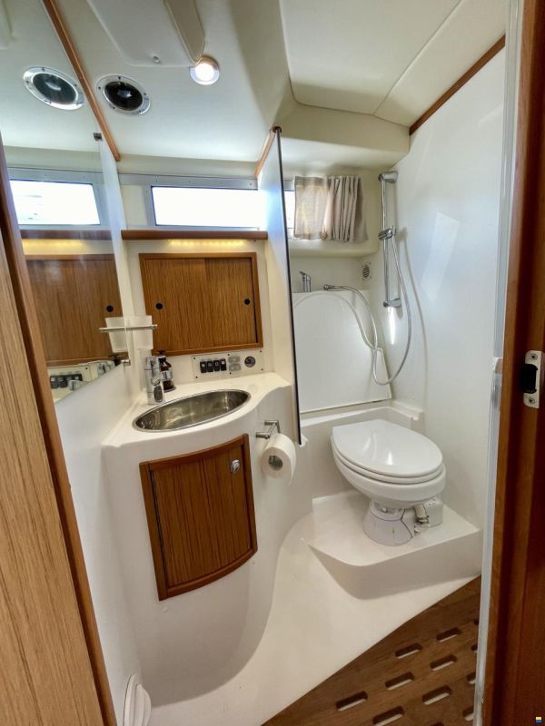 Saga 320 Sun Top