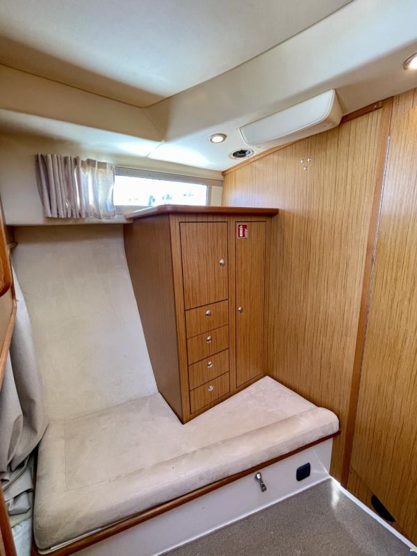 Saga 320 Sun Top