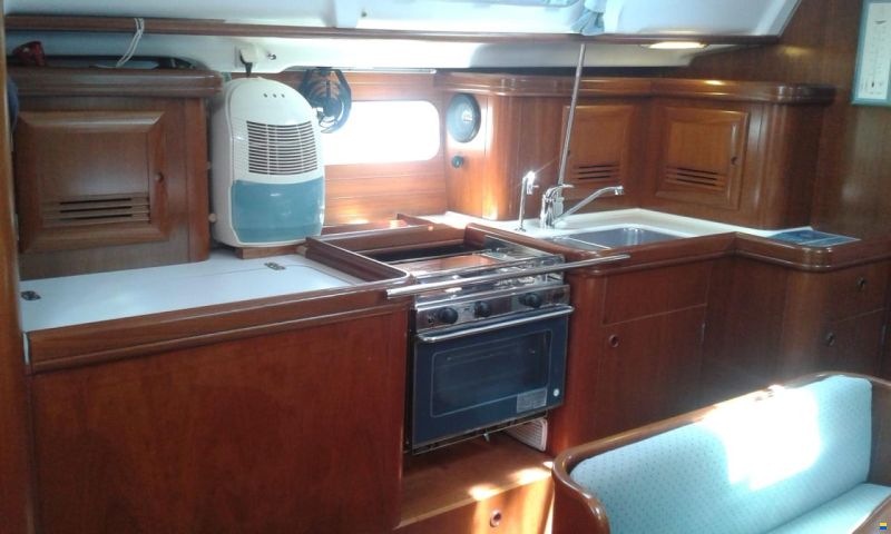 Beneteau Oceanis Clipper 411