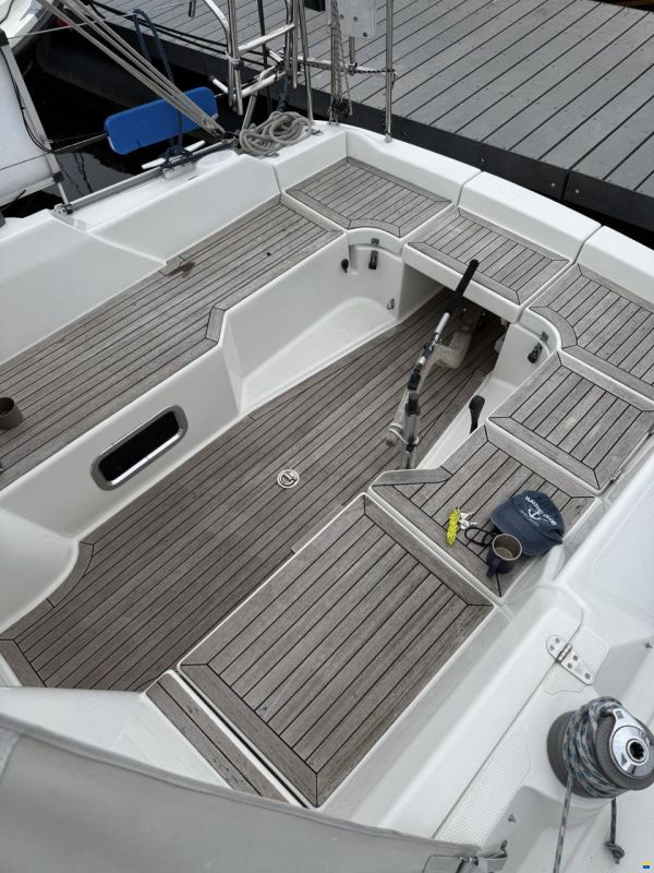 Hanse 315