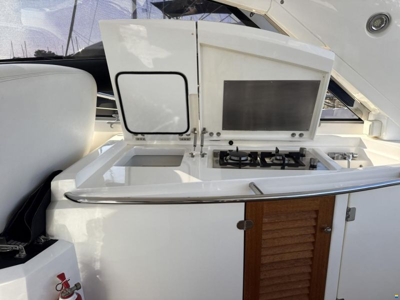 Sunseeker Portofino 53