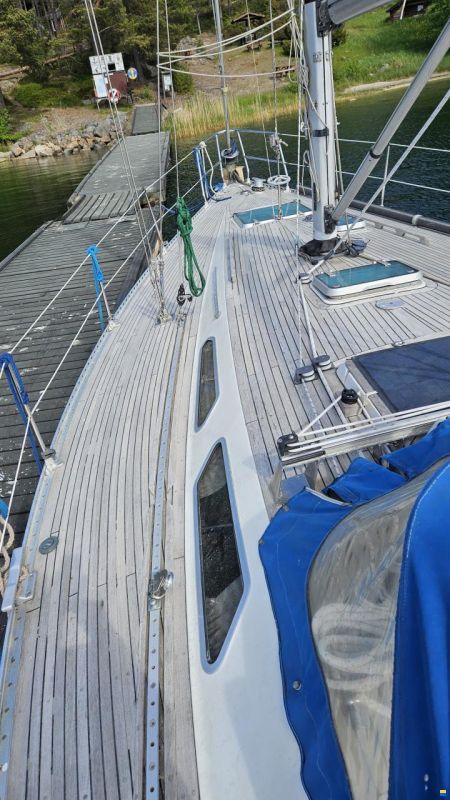 Sweden Yachts 36