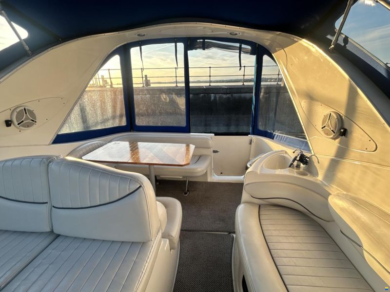 Maxum 2700 SE