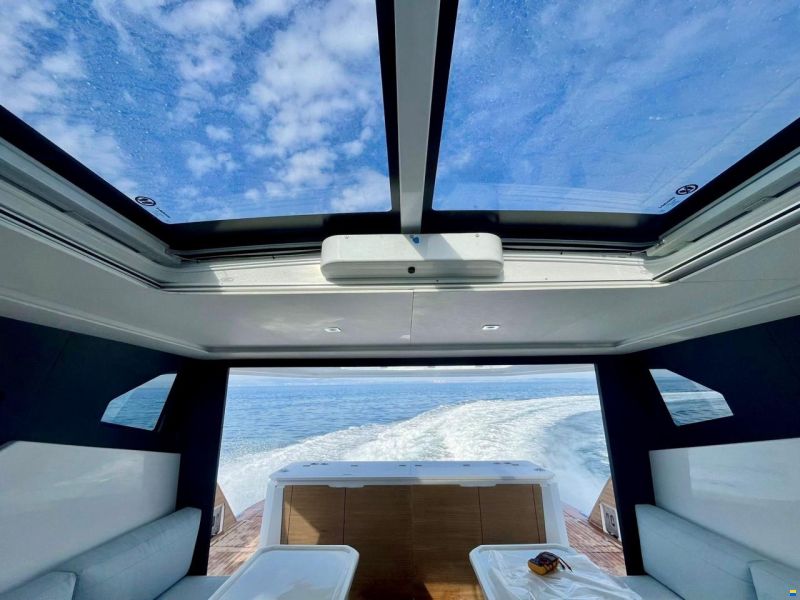 Aventura 38 SC Prestige