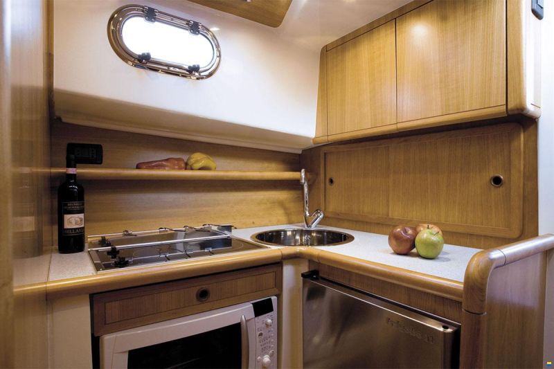 Cantieri Estensi Goldstar 360