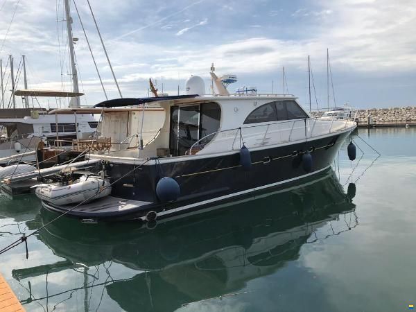 Cantieri Estensi Goldstar 360