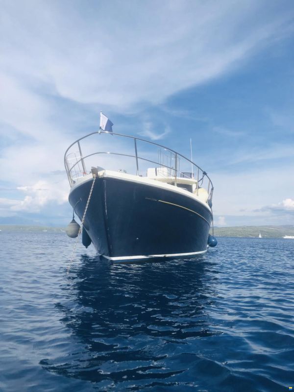 Cantieri Estensi Goldstar 360
