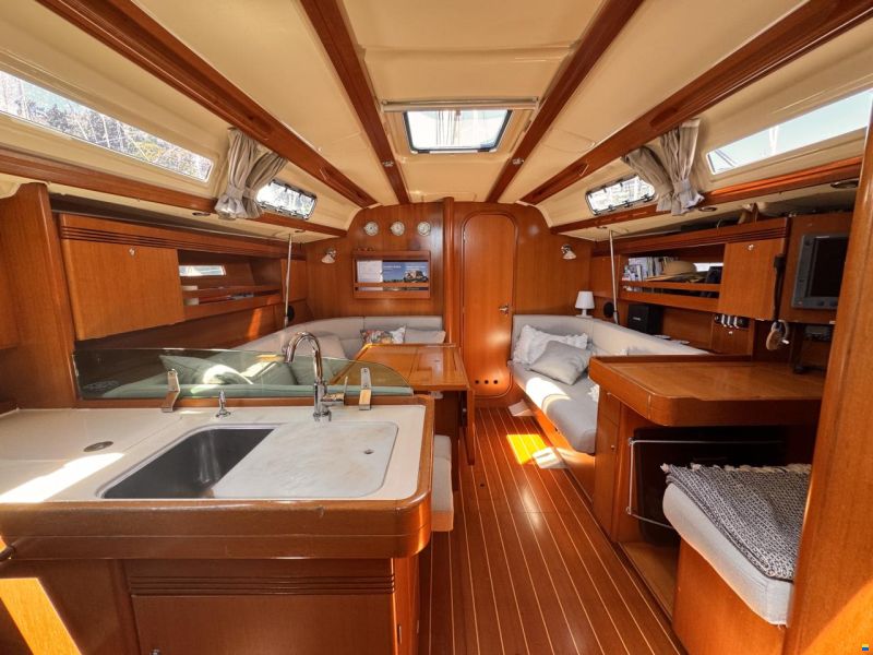Dufour 40