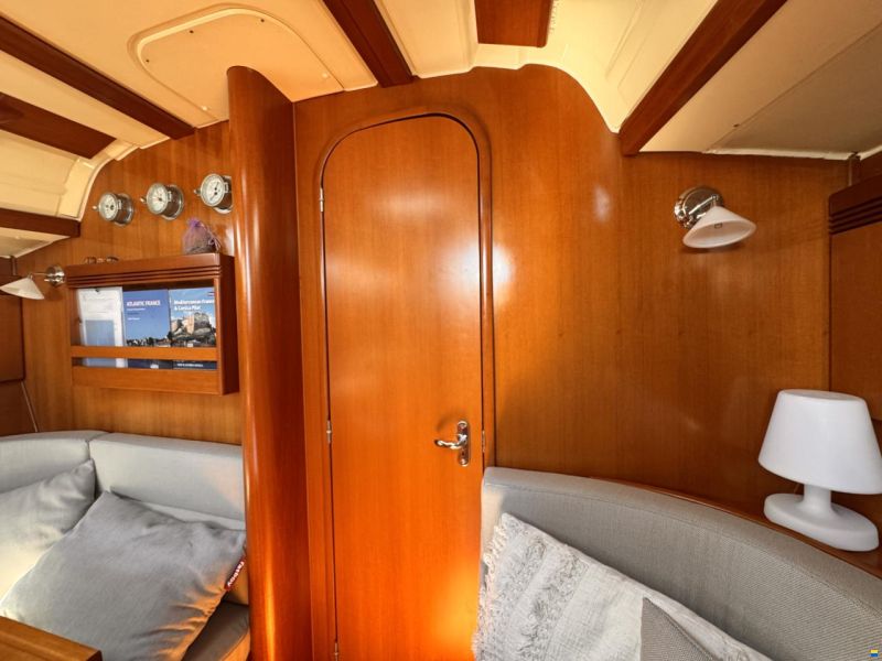 Dufour 40