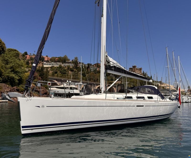 Dufour 40