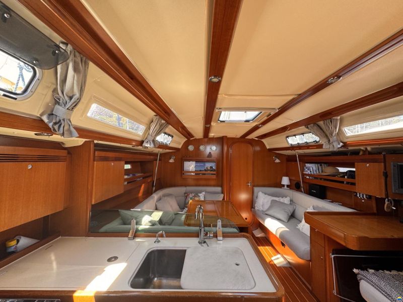 Dufour 40