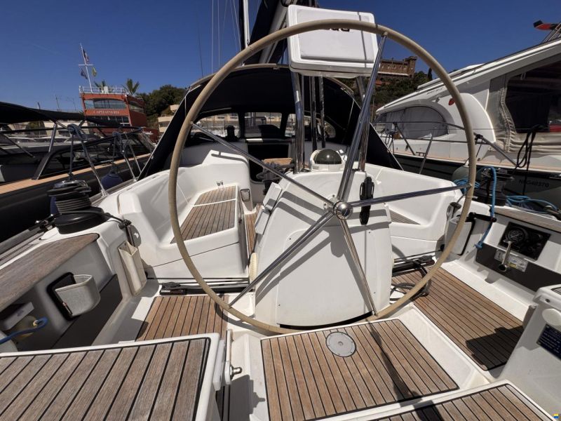 Dufour 40