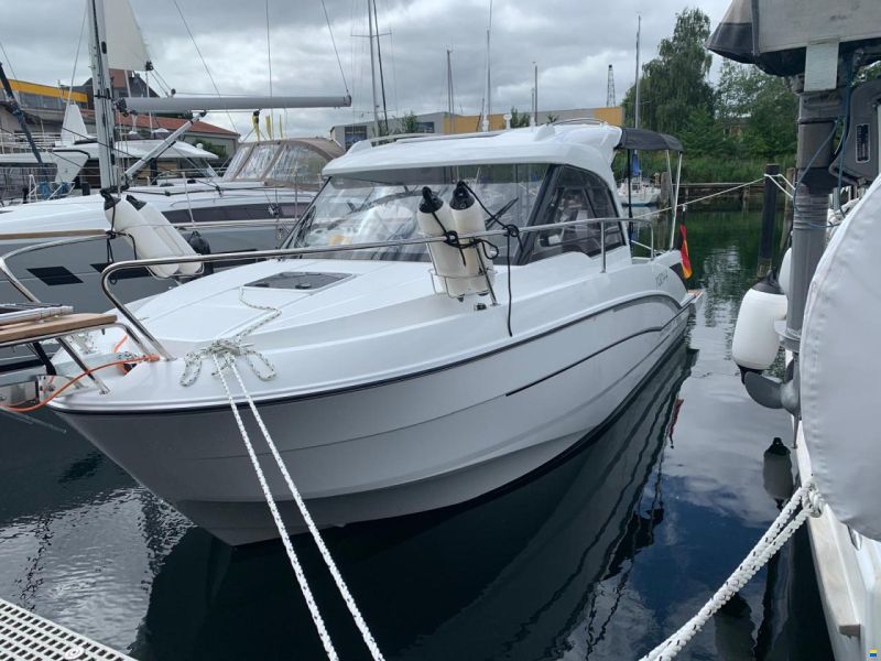 Beneteau Antares 7
